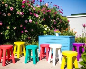 Outdoor-Hocker von Fermob: Farbenfroh und vielseitig