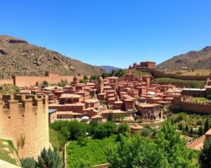 Albarracín: Welche Sehenswürdigkeiten bietet dieses rote Dorf?