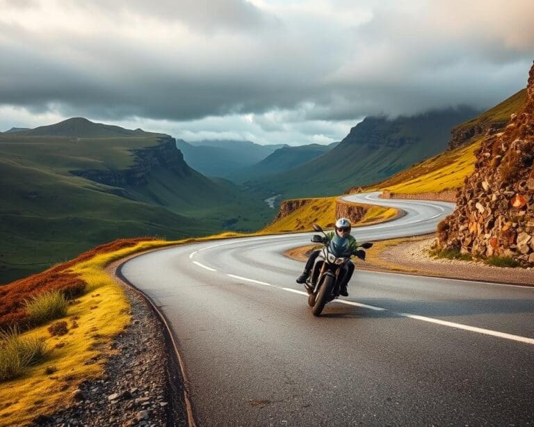 Wie reist man mit dem Motorrad durch die Highlands?